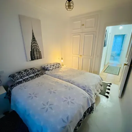 Benamara Gardens Apartmán *