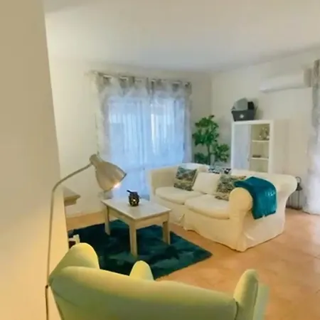 Benamara Gardens Apartamento *